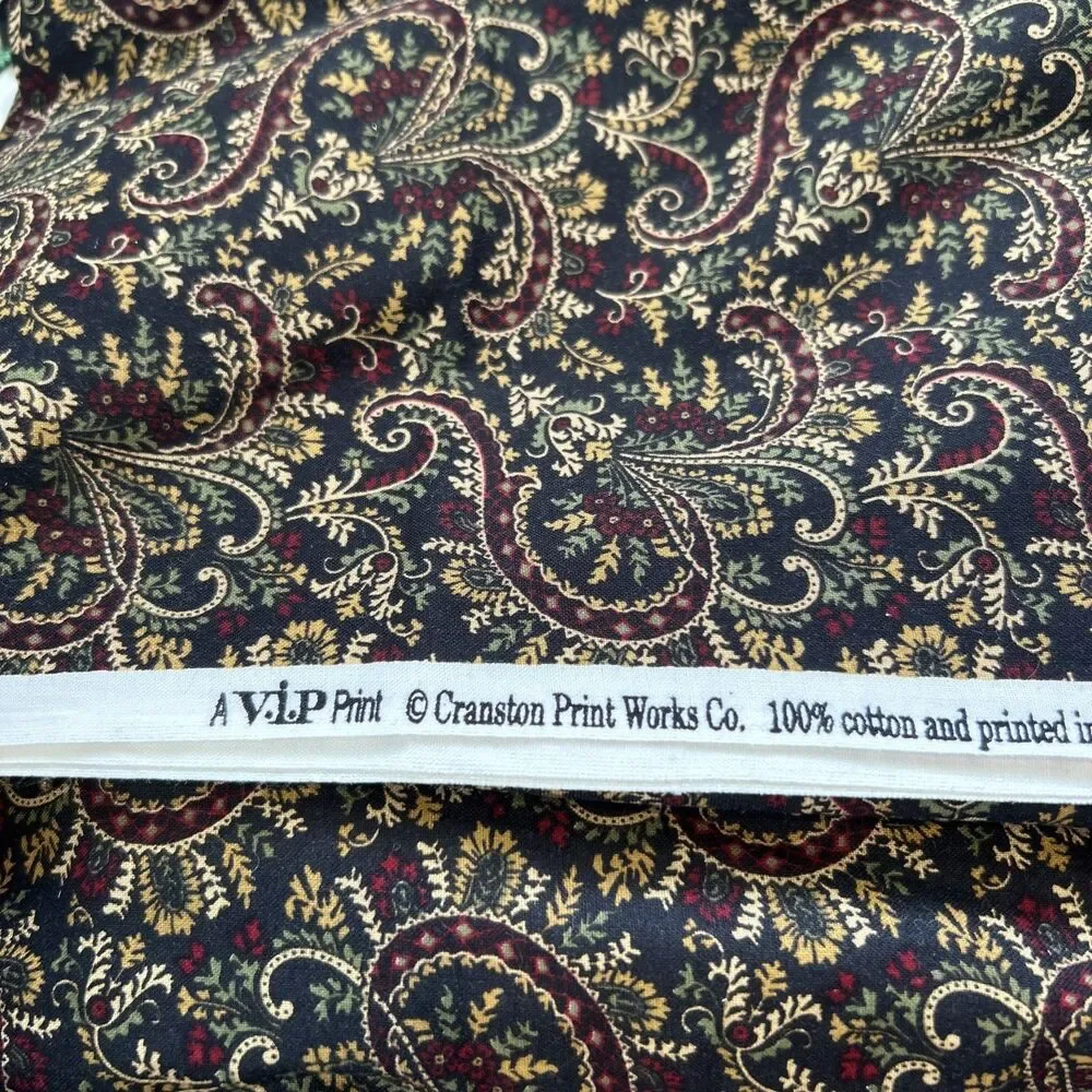 Vintage Cranston Print Works VIP USA Floral Cotton Quilting Fabric Florals 2 Pc
